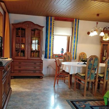 Ferienwohnung Riemer Geisa Bagian luar foto
