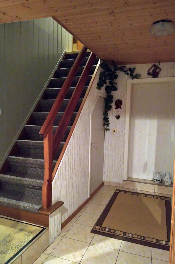 Ferienwohnung Riemer Geisa Bagian luar foto